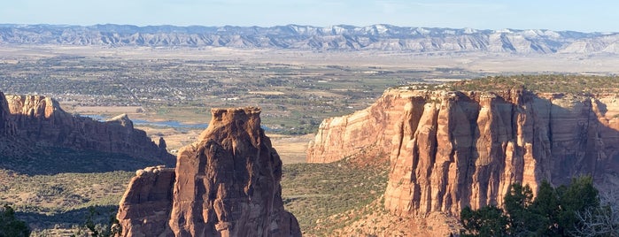 Monument Canyon View is one of Tempat yang Disukai Brian.