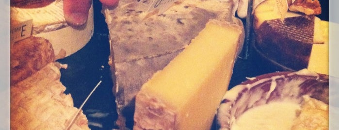 Le rendez-vous des chauffeurs is one of I Love Cheese.
