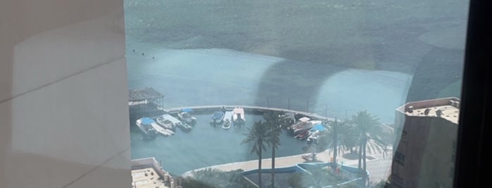 Lagoona Beach Luxury Resort and Spa is one of Bahrain 🇧🇭.