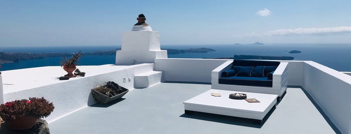 Altana Traditional Houses & Suites is one of Santorini 2022.