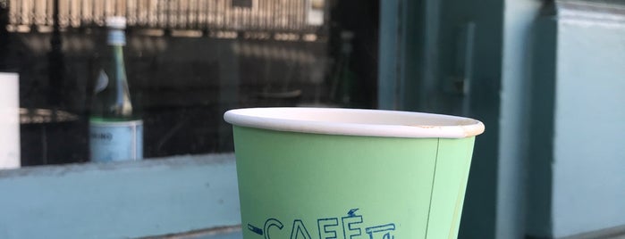 Café Babka is one of Lieux qui ont plu à Lynn.