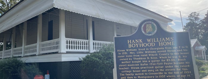 Hank Williams, Sr. Museum is one of Alabama.