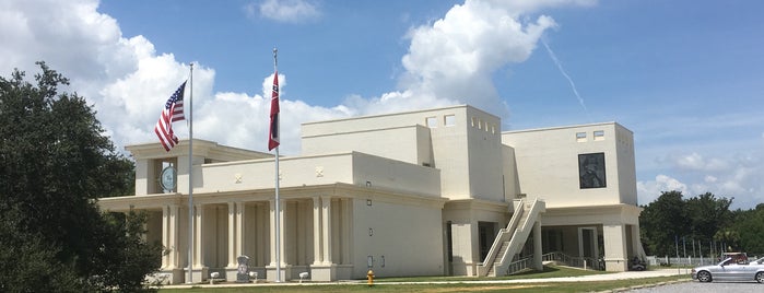 Jefferson Davis Presidential Library and Museum is one of Biloxi Beach Vacation.