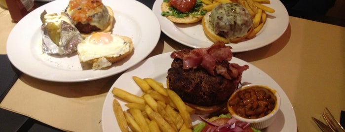 New York Burger is one of Madrid.