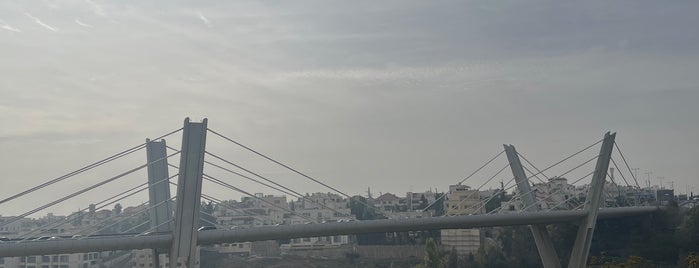 Abdoun Bridge is one of Locais curtidos por Tariq.