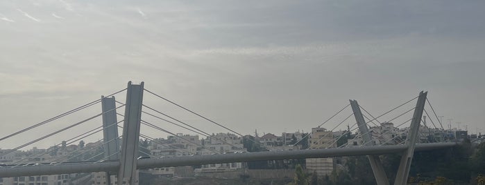 Abdoun Bridge is one of Lugares favoritos de Bego.