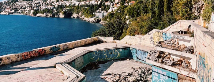 Hotel Belvedere is one of Dubrovnik.