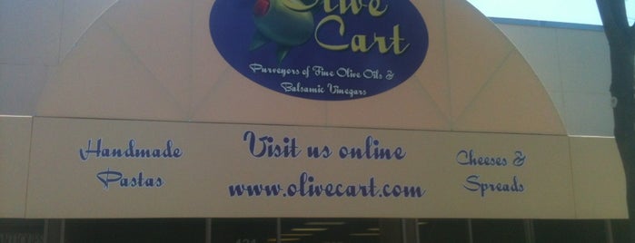 The Olive Cart is one of Locais curtidos por Debbie.