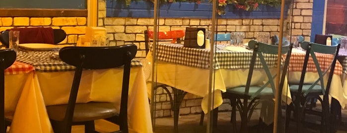 Manidar Balık Restoran Meyhane is one of Kızlarla.