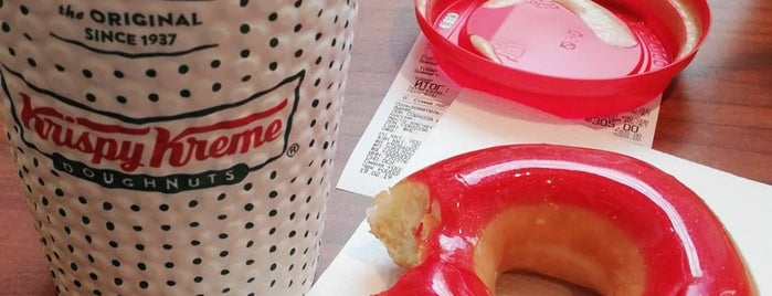 Krispy Kreme is one of Viktoria : понравившиеся места.