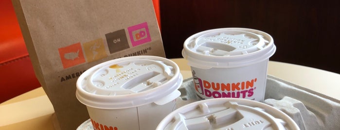 Dunkin' is one of Must-visit Food in New Haven.