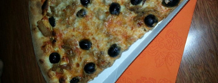 PizzaMania - Greek Food is one of Greek Restaurant.