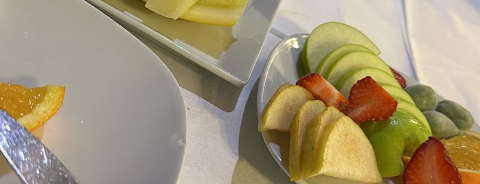 Akcay As Resturant is one of Altınoluk Akçay Küçükkuyu.