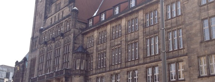 Neues Rathaus is one of Chemnitz.