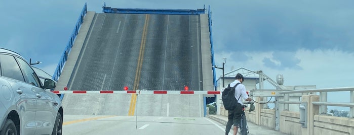 Bay Harbor Islands Draw Bridge is one of Draw Bridges.