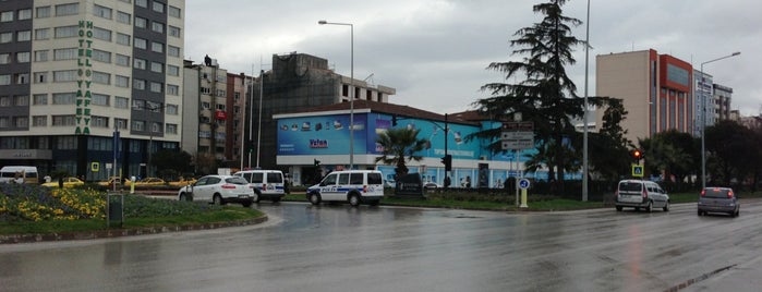 Vatan Bilgisayar is one of Orte, die Mehmet gefallen.