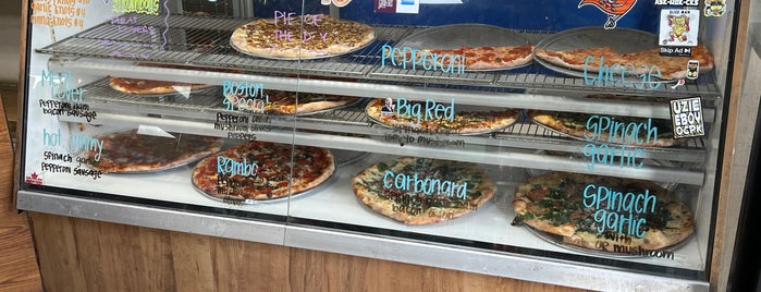 Boston Pizza is one of Hawaiian Islands Top Picks.
