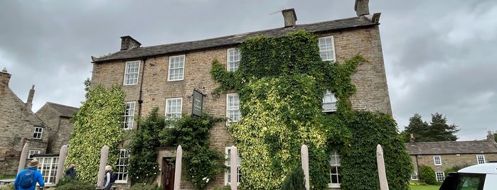 The Rose & Crown is one of UK Pubs for Sunday lunch.