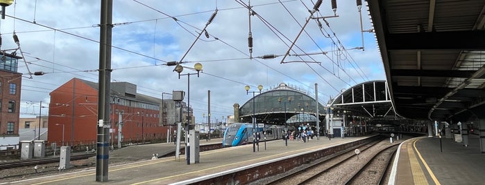 Newcastle Central Railway Station (NCL) is one of Plwm'ın Beğendiği Mekanlar.