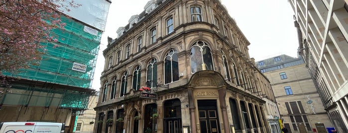 The Café Royal is one of Edinburgh secrets.