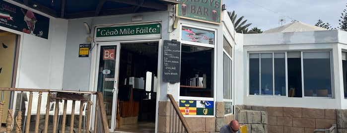 Paddy's Bar is one of Maspalomas.