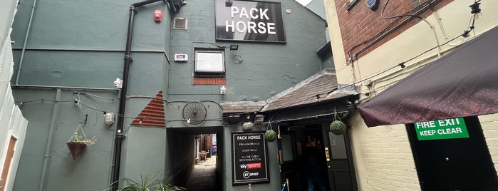 The Pack Horse is one of Old Man Pubs.