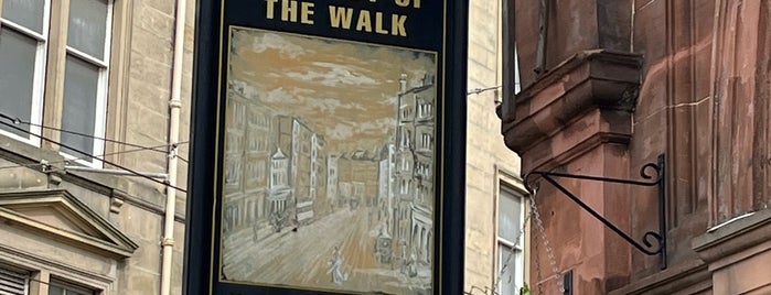 The Foot Of The Walk (Wetherspoon) is one of Edinburgh Real Ale.