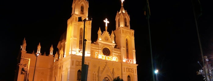 Rua Raimundo Ourives is one of Tempat yang Disukai Yunus.