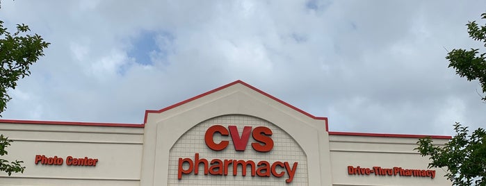 CVS pharmacy is one of Gavin : понравившиеся места.