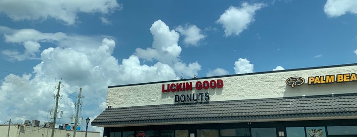 Lickin' Good Donuts is one of Gulf Shores.