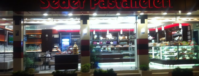Sedef Pastaneleri is one of สถานที่ที่ Aylinche ถูกใจ.