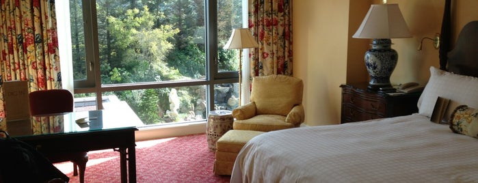 Four Seasons Hotel Westlake Village is one of Nancy'ın Beğendiği Mekanlar.