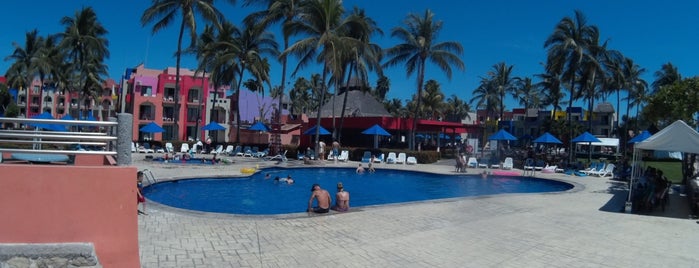 Royal Decameron Complex is one of Francisco 님이 좋아한 장소.