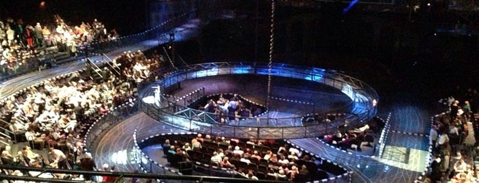 Starlight Express Theater is one of Theater/Oper.