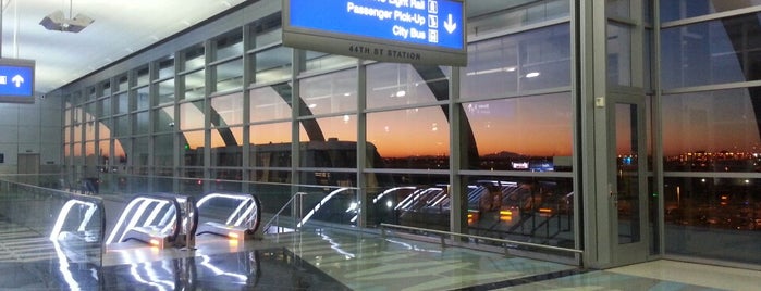 Международный аэропорт Финикс Скай-Харбор (PHX) is one of Me and airports.