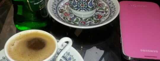 Yörem Cafe is one of Ferruh'un Beğendiği Mekanlar.