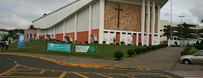 Igreja do UNASP Campus Hortolândia (IASP) is one of Orte, die Rodrigo gefallen.