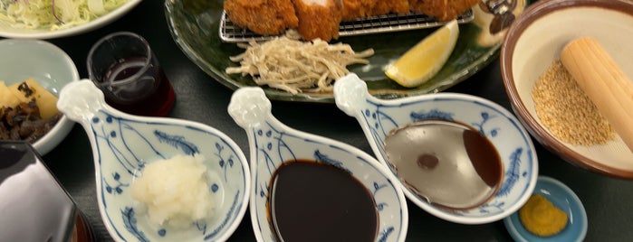 Special dining room Nihonbashi is one of Locais curtidos por Makiko.