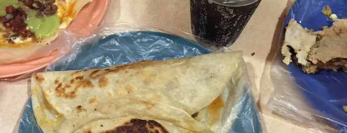 Tacos Don Fruto is one of Tempat yang Disukai Hery.