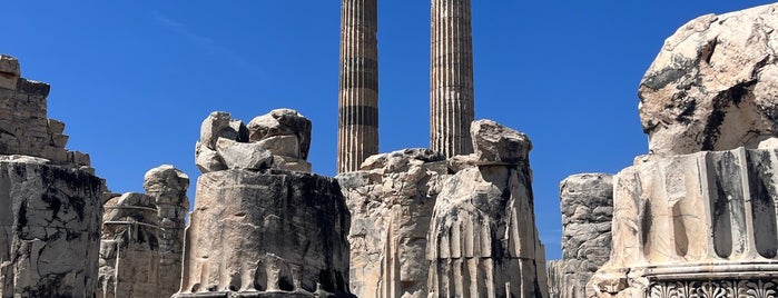 Apollon Tapınağı Tarihi Müze is one of Tarihi Yerler.