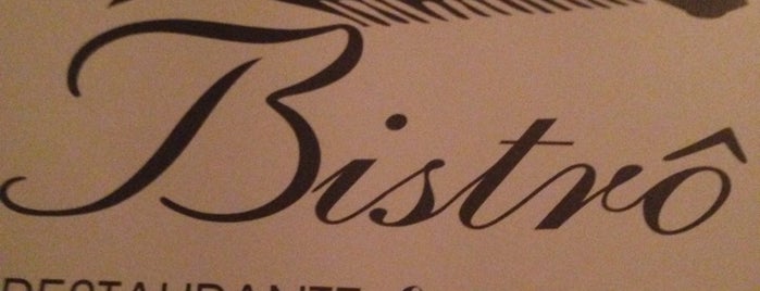 Bistrô Piano Bar is one of Locais curtidos por Renata.