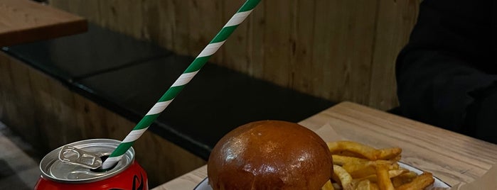 Honest Burgers is one of Partylikearussian.co.uk.