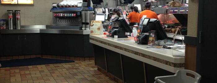 Whataburger is one of Lugares favoritos de Jim.