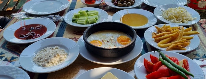 Esentepe restorant is one of Ölümüne yemek.