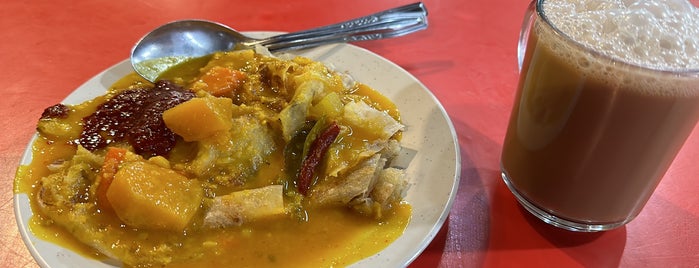 Mamak Bawah Pokok@Sungai Besi Corner is one of Food.