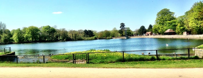 Coate Water is one of Wayne'nin Beğendiği Mekanlar.