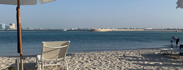Al Marasi Beach is one of Buhrain.