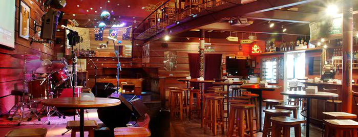 Kia Ora Pub is one of Tempat yang Disukai Fabiana.