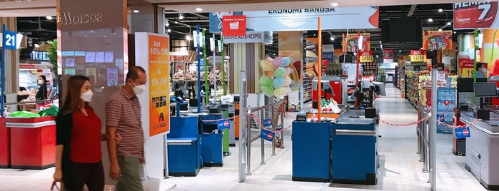Transmart Carrefour is one of rudy'un Beğendiği Mekanlar.