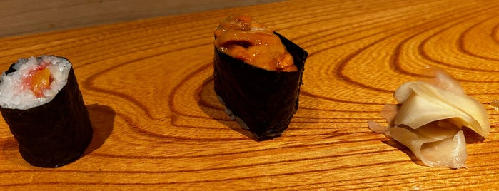 Chiyozushi is one of 日本のグルメ.
